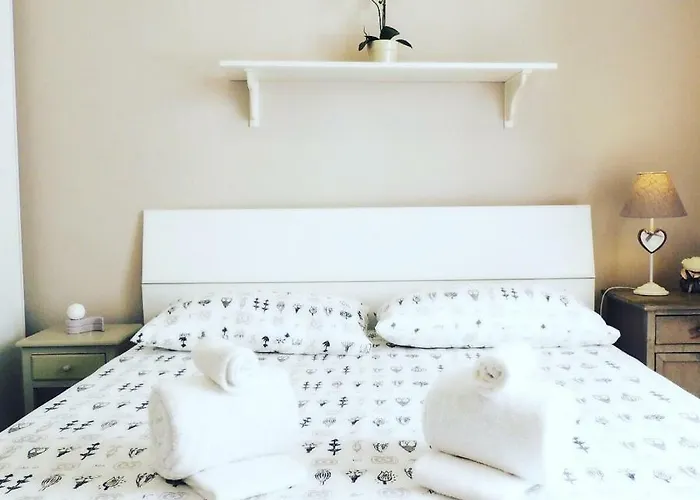 Giulia's In Vatican Apartment
